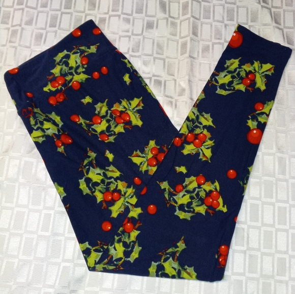 Holiday Leggings from LuLaRoe with Holly on a Blue background Tall & Curvy - Picture 1 of 3